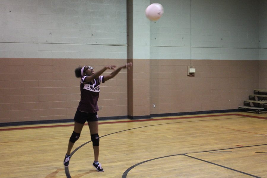 Nadeya McMiller, sophomore, at volleyball practice after school on Sept. 9, 2016.